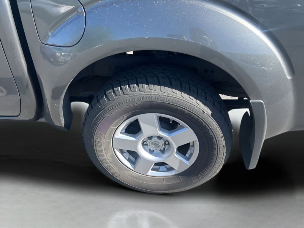 Used 2006 Nissan Frontier SE w/ (P01) Power Pkg AWD/4WD image 16