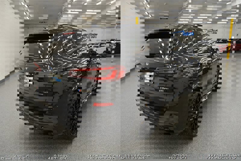 Used 2021 BMW X5 M50i w/ Executive Package image 9