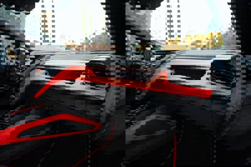 Used 2024 Lamborghini Revuelto image 11