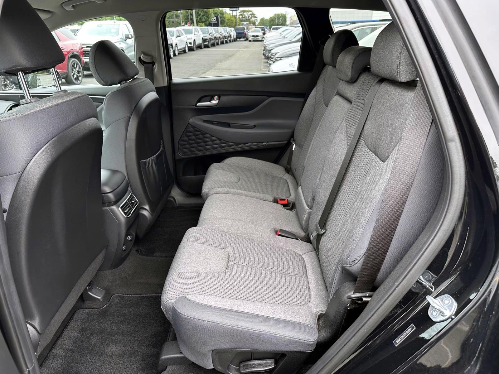 Used 2023 Hyundai Santa Fe SEL AWD/4WD image 12