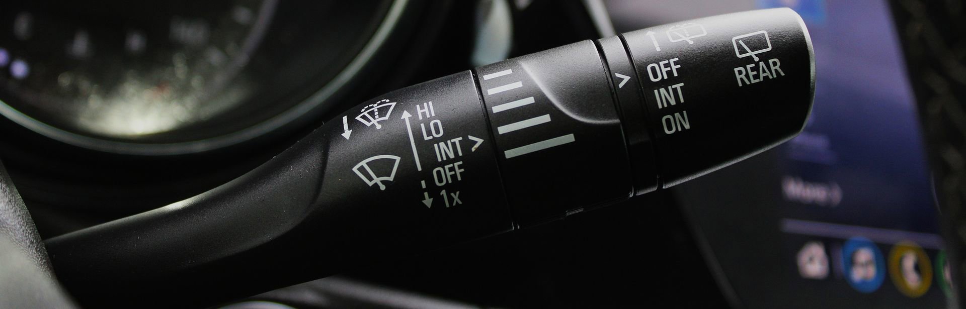 Used 2020 Buick Encore GX Select w/ Sport Touring Package image 27