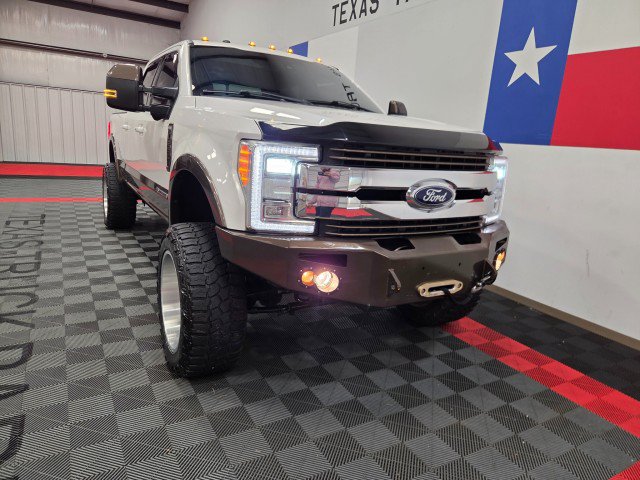 Used 2017 Ford F250 King Ranch w/ King Ranch Ultimate Package AWD/4WD image 22
