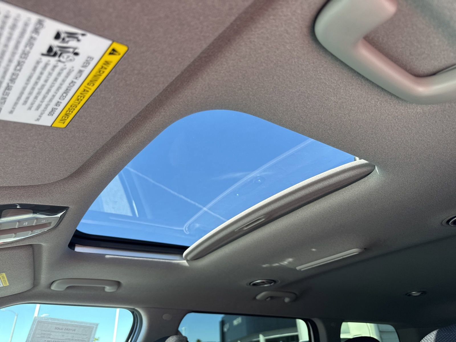 Used 2026 Kia EV9 Light image 17