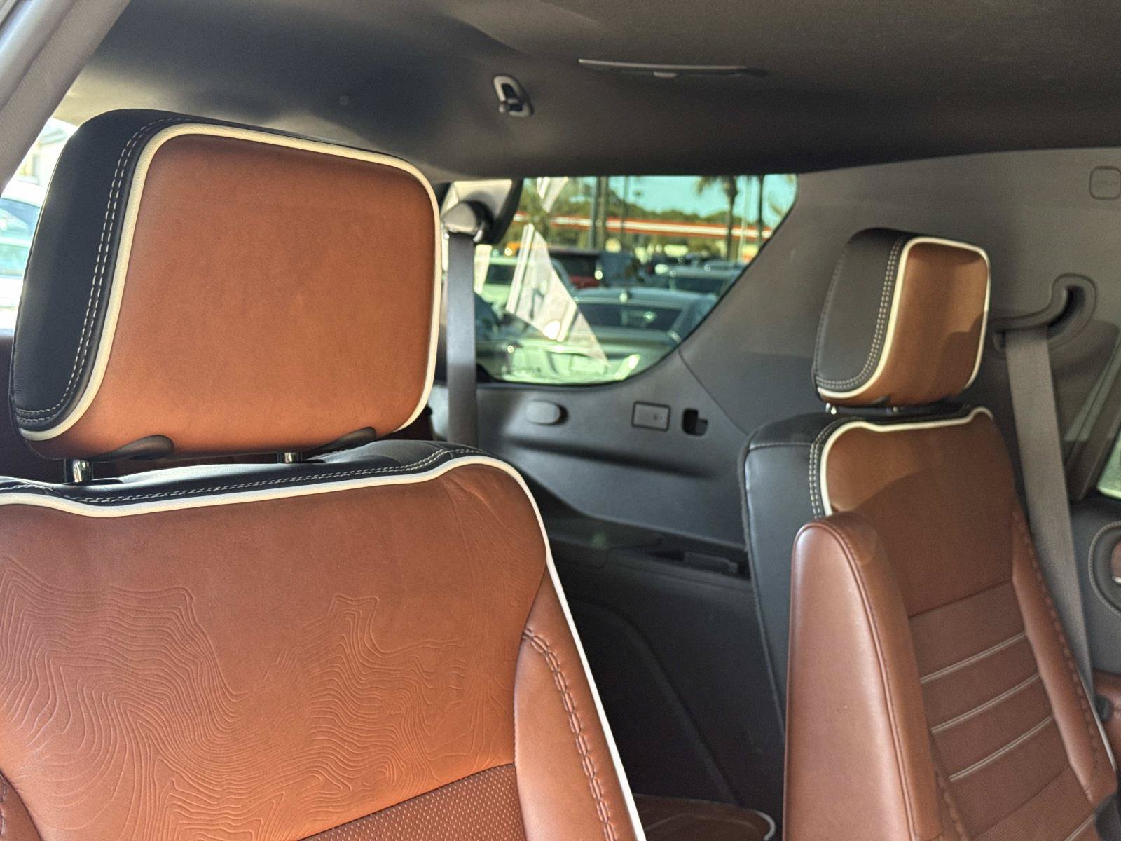 Used 2024 GMC Yukon Denali Ultimate w/ LPO, Floor Liner Package AWD/4WD image 25