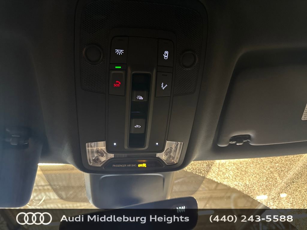 Used 2025 Audi Q3 2.0T Premium Plus w/ Premium Plus Package image 24