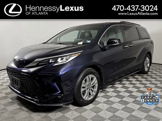 Used 2023 Toyota Sienna XSE AWD/4WD image 1