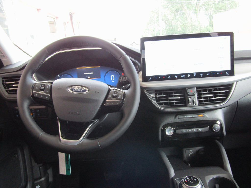 New 2025 Ford Escape SE w/ PHEV Premium Package image 5