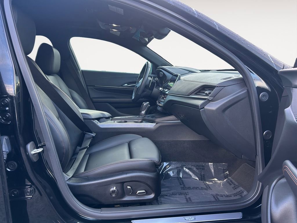 Used 2022 Cadillac CT4 Sport image 11