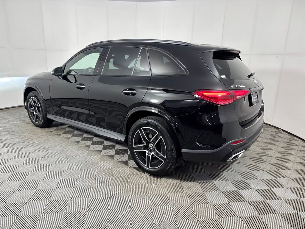 Certified 2026 Mercedes-Benz GLC 300 4MATIC image 3