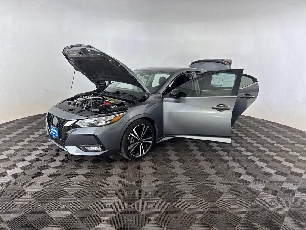 Used 2022 Nissan Sentra SR FWD image 11