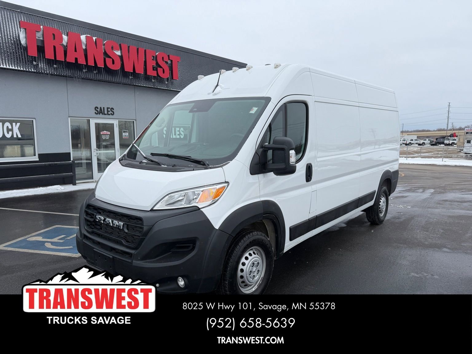 Used 2025 RAM ProMaster 2500 w/ Convenience Group image 1
