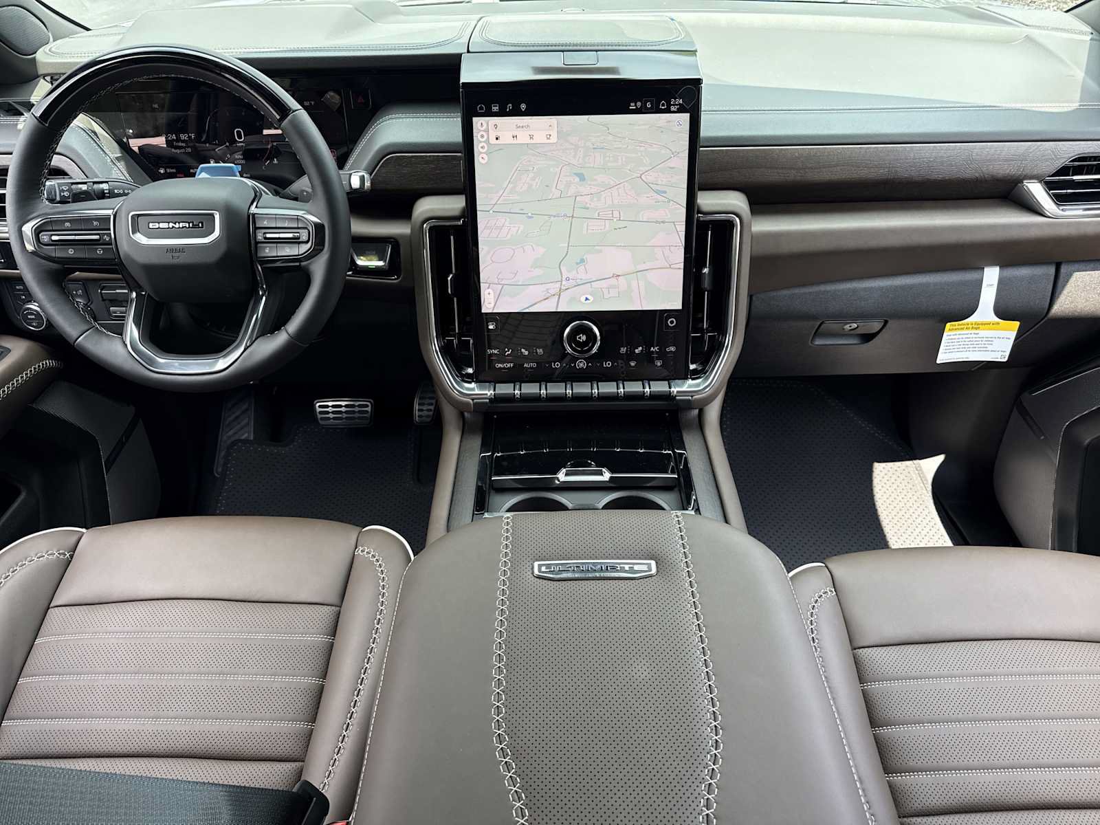 New 2026 GMC Yukon Denali Ultimate AWD/4WD image 2