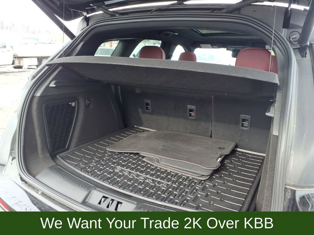 Used 2023 Lincoln Corsair Reserve w/ Equipment Group 202A image 14