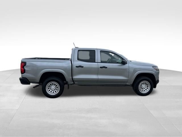Used 2024 Chevrolet Colorado W/T image 8