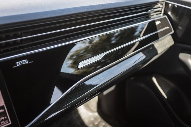 Used 2019 Audi Q8 Premium w/ Convenience Package AWD/4WD image 57