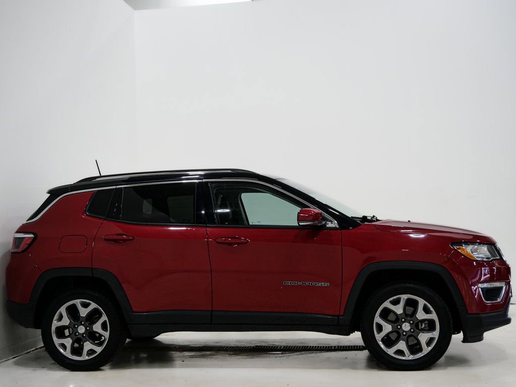 Used 2019 Jeep Compass Limited image 4