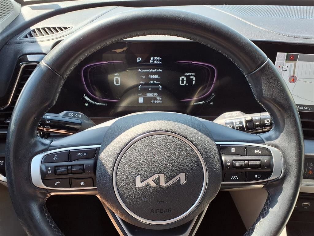 Used 2023 Kia Sportage EX FWD image 15