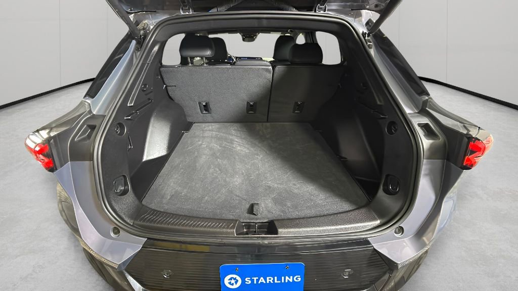 Used 2025 Chevrolet Equinox EV LT image 28