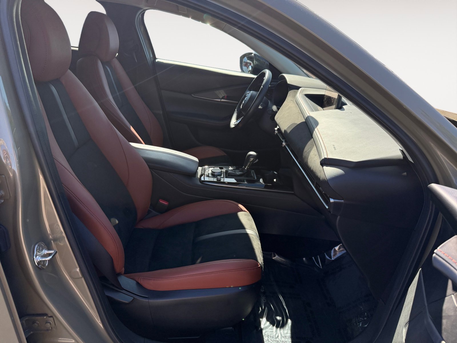 Certified 2024 MAZDA CX-30 Carbon AWD/4WD image 19