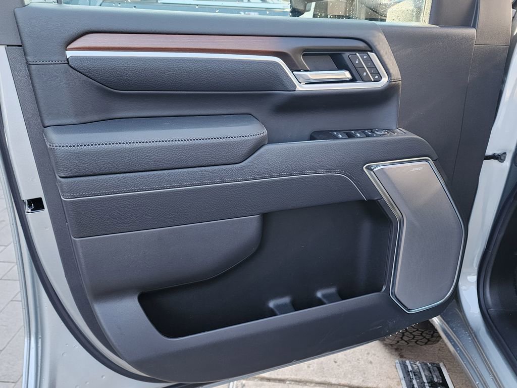 New 2026 GMC Sierra 2500 Denali w/ Denali Reserve Package image 15