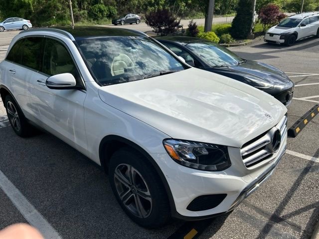 Used 2018 Mercedes-Benz GLC 300 4MATIC image 1