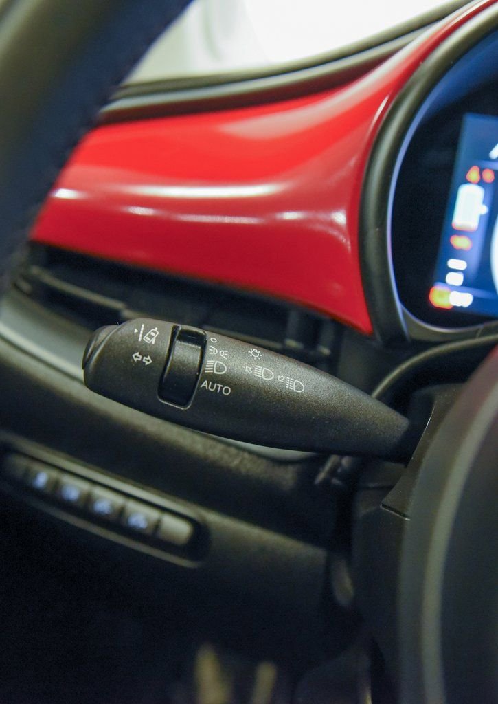 Used 2024 FIAT 500 e (RED) image 25