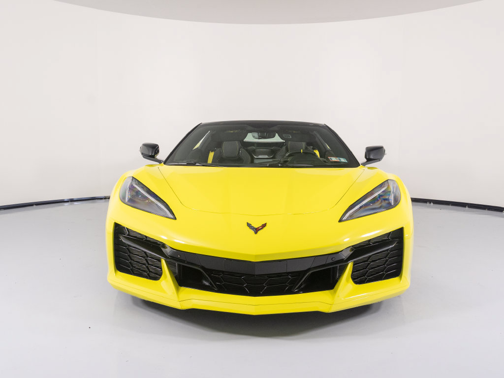 Used 2023 Chevrolet Corvette Z06 w/ Battery Protection Package RWD image 9
