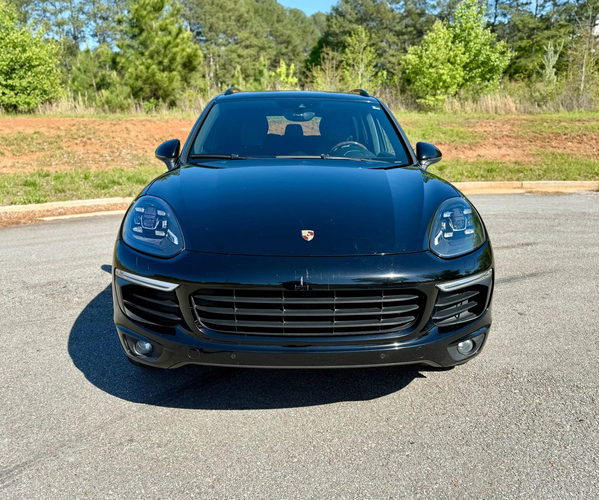 Used 2017 Porsche Cayenne image 2