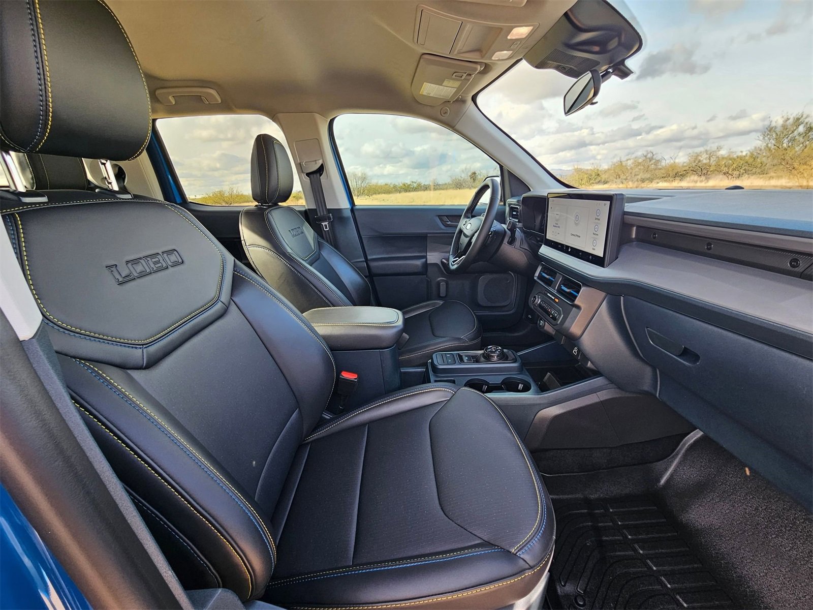 Used 2025 Ford Maverick Lobo image 20