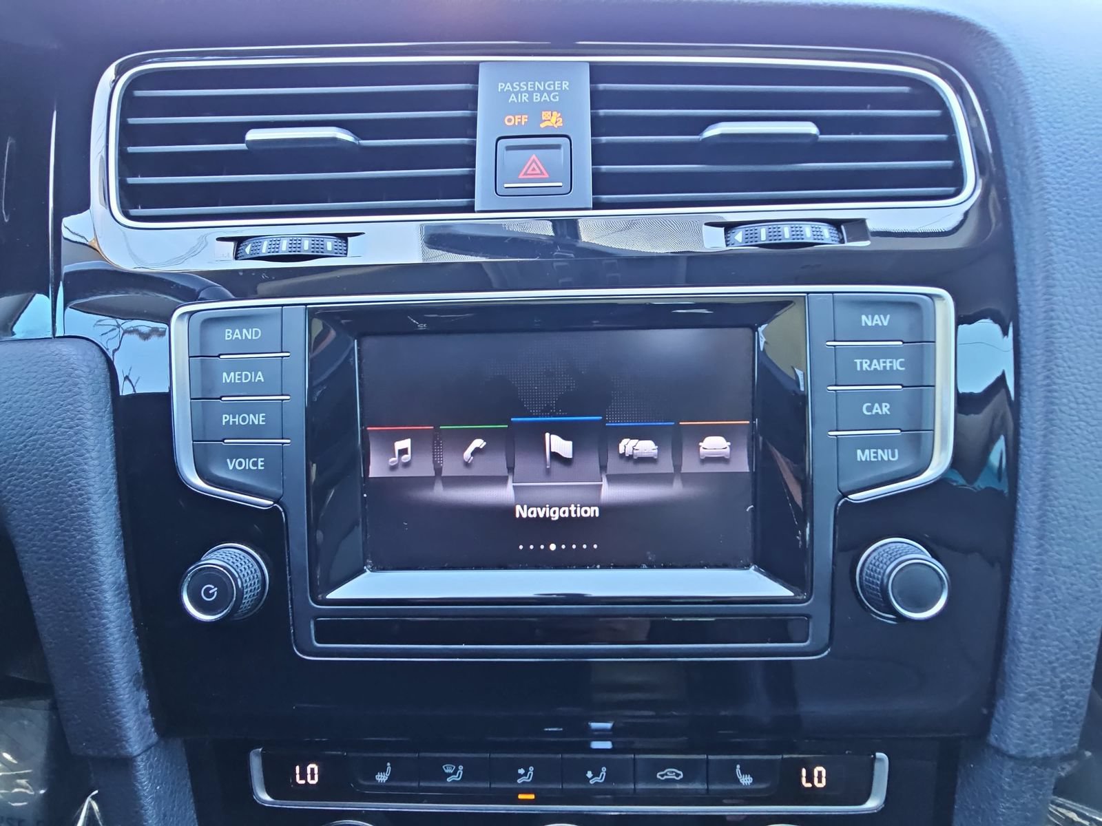 Used 2015 Volkswagen Golf SEL FWD image 20