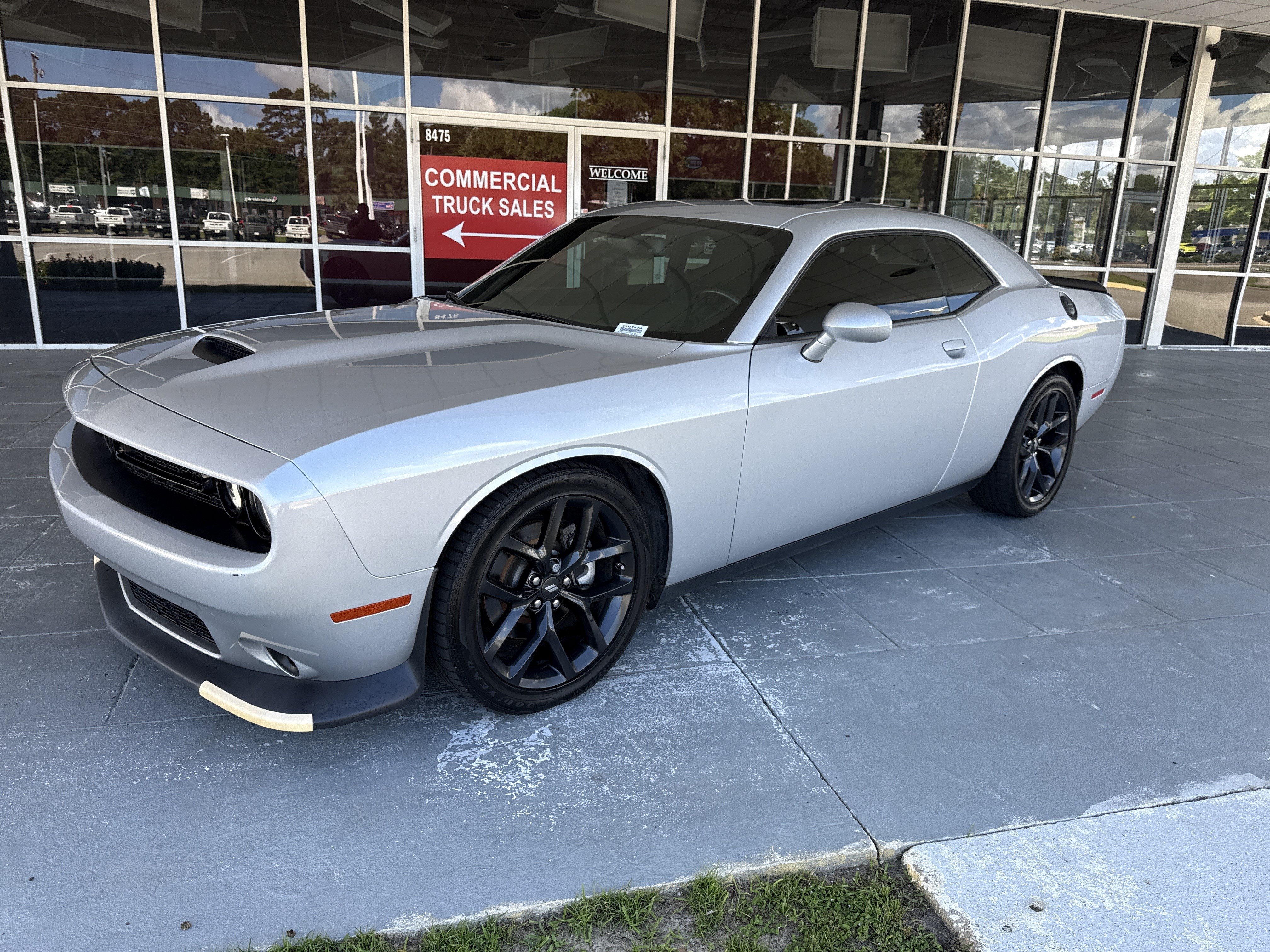 Used 2023 Dodge Challenger GT w/ Blacktop Package RWD image 4