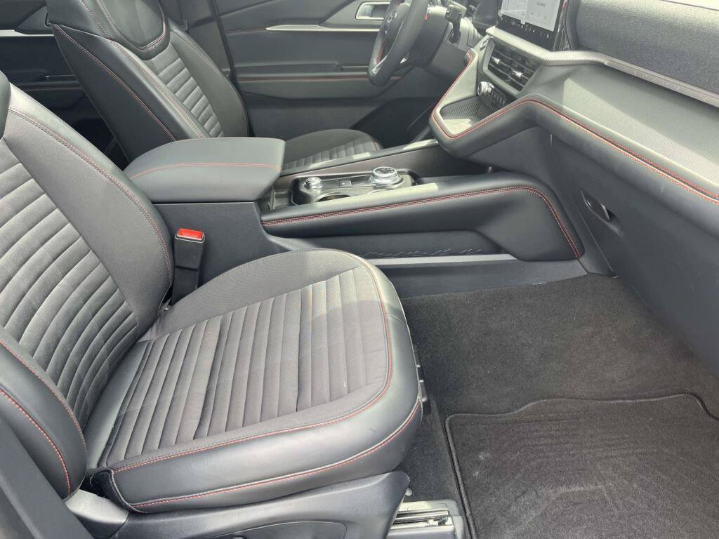 Certified 2026 Ford Explorer ST-Line AWD/4WD image 24