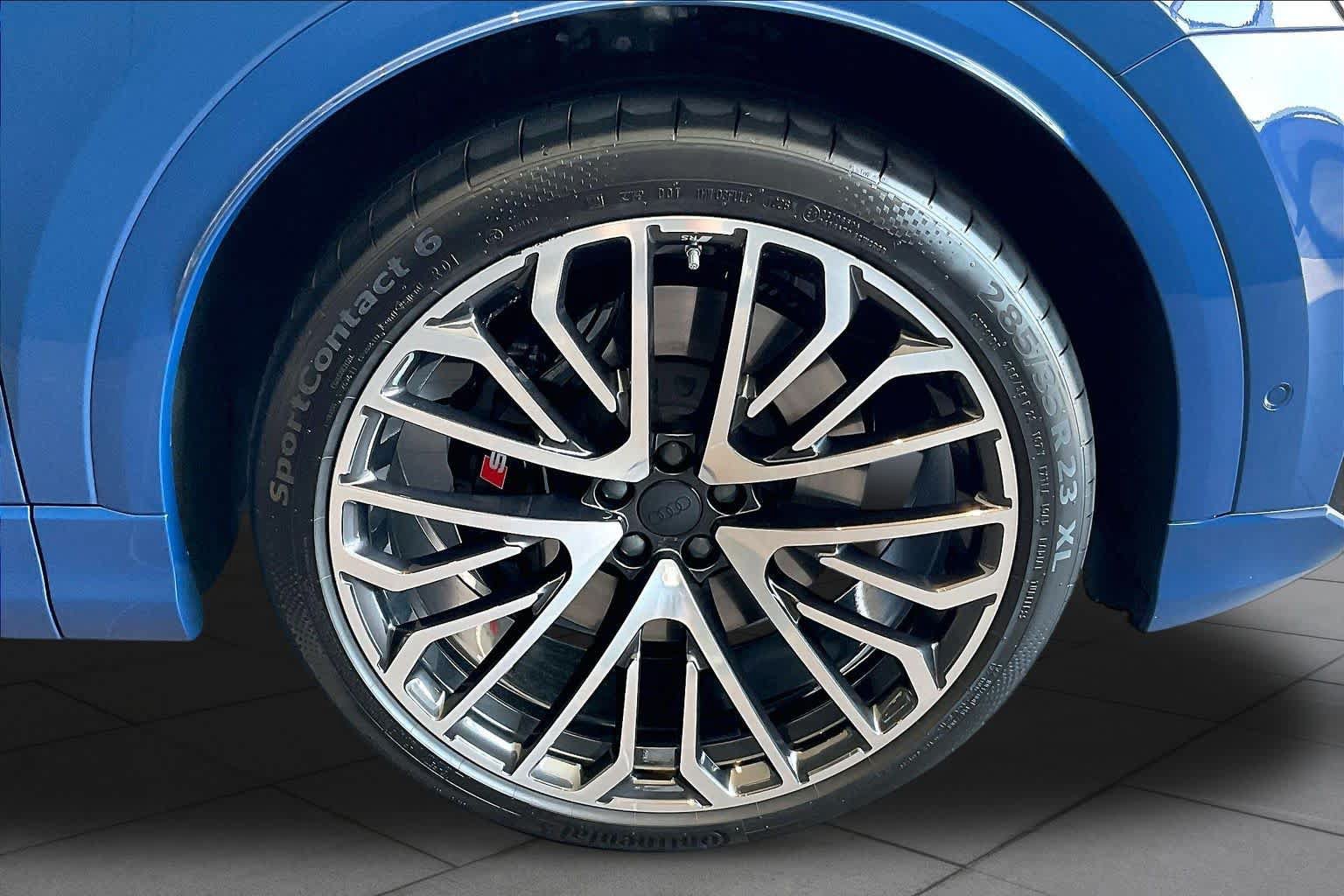 New 2026 Audi SQ8 Premium Plus AWD/4WD image 11