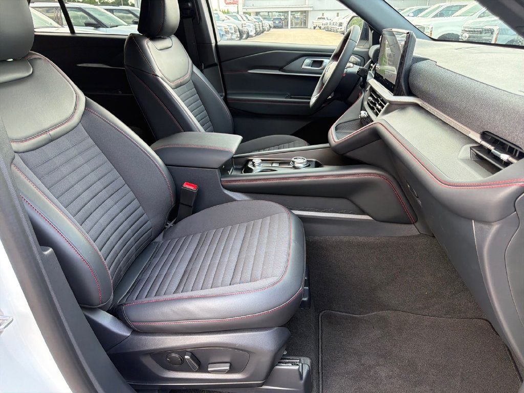 New 2026 Ford Explorer ST-Line AWD/4WD image 15