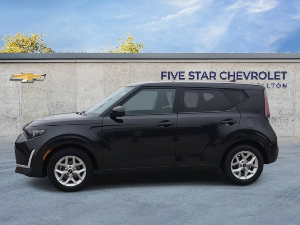 Used 2024 Kia Soul LX w/ Option Group 015 image 4