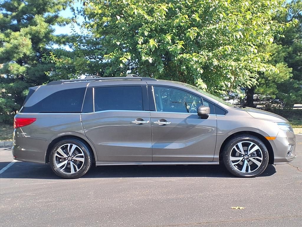 Used 2018 Honda Odyssey Elite image 8