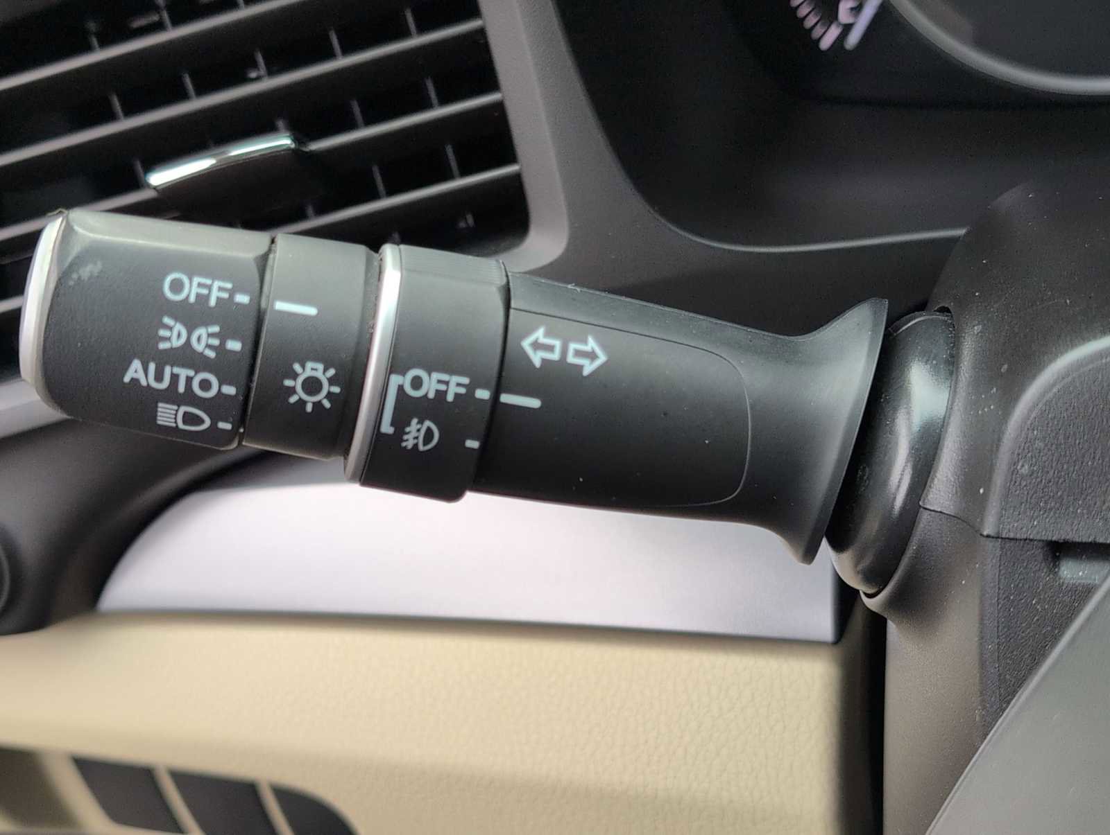 Used 2013 Acura ILX w/ Technology Package image 26