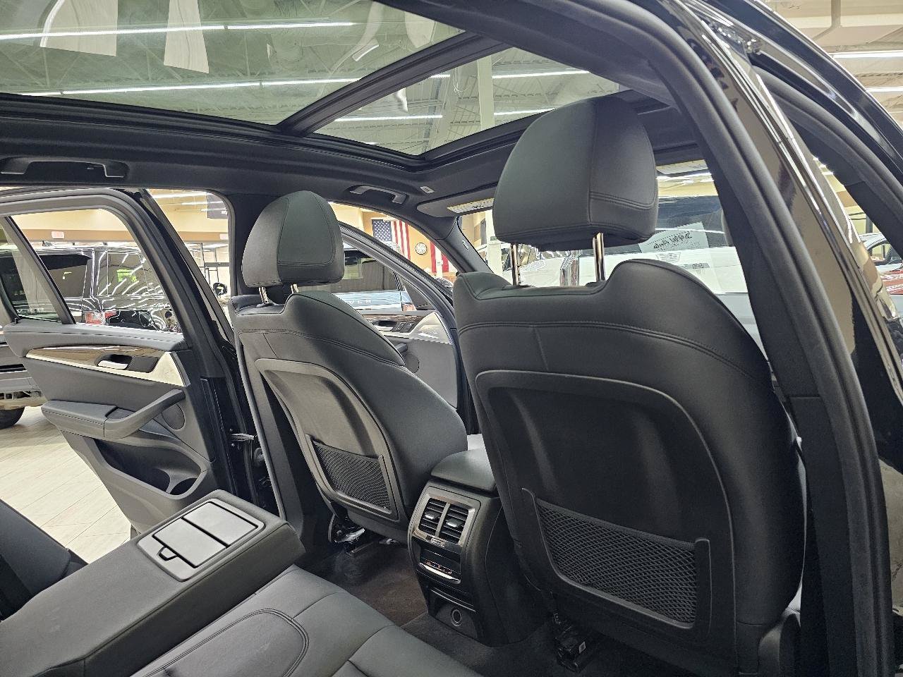 Used 2018 BMW X3 xDrive30i AWD/4WD image 24