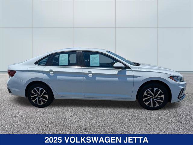 Used 2025 Volkswagen Jetta S FWD image 6