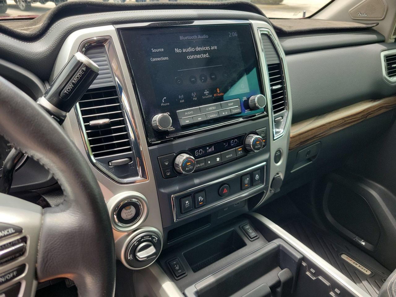 Used 2021 Nissan Titan SL AWD/4WD image 23