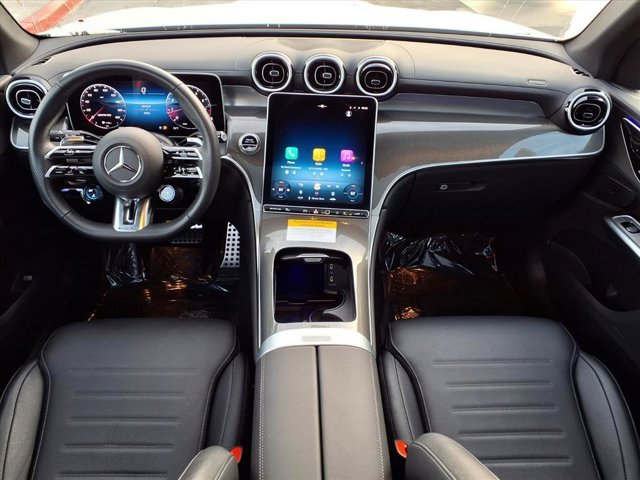 Used 2025 Mercedes-Benz GLC 43 AMG 4MATIC image 4