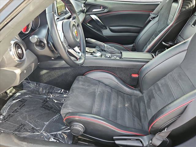 Used 2019 FIAT 124 Spider Abarth image 15