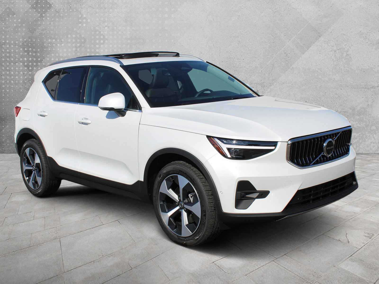 New 2025 Volvo XC40 B5 Plus w/ Protection Package Premier