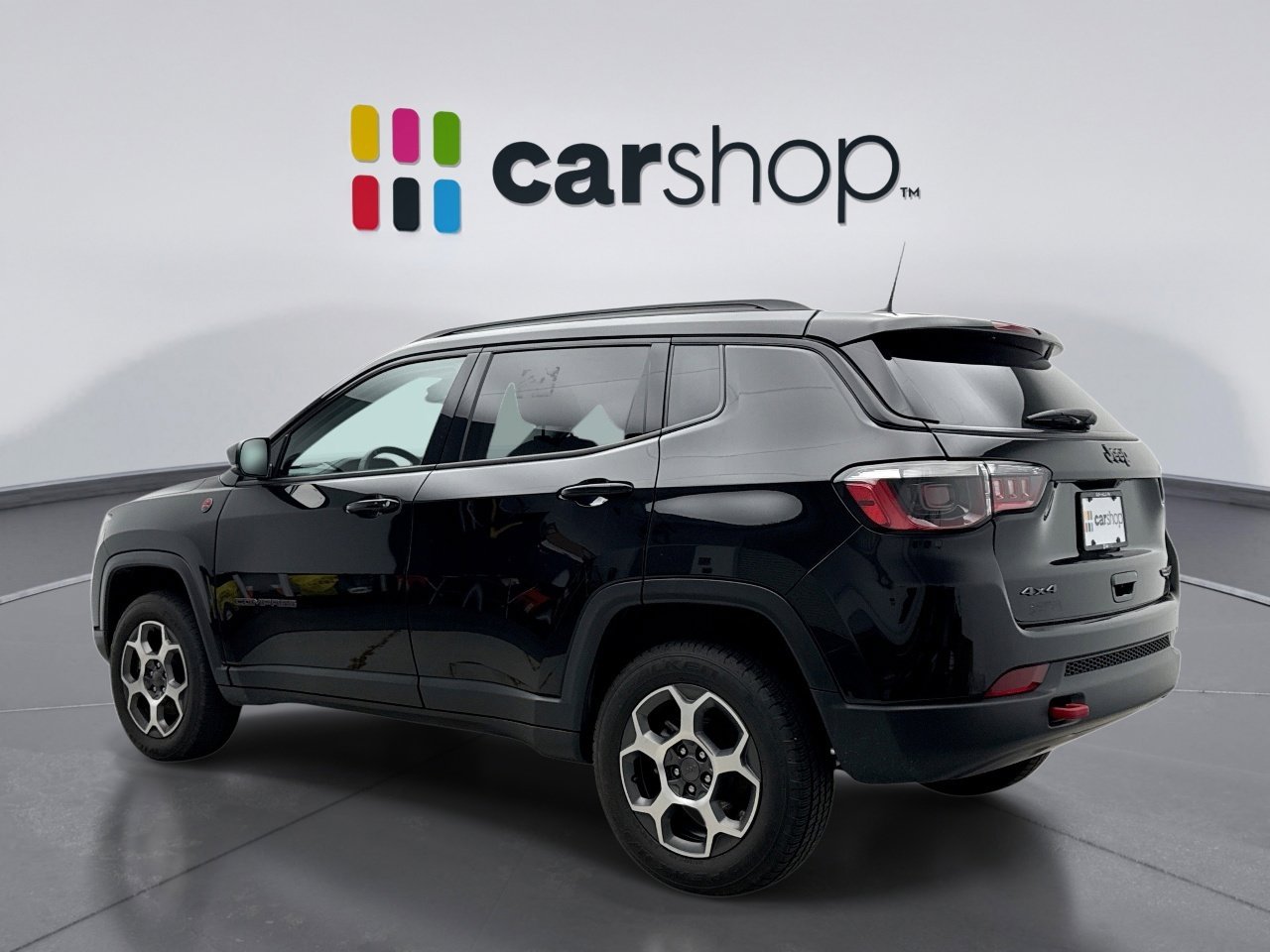 Used 2022 Jeep Compass Trailhawk image 3
