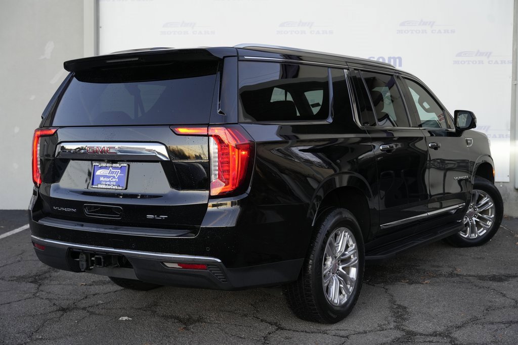 Used 2021 GMC Yukon XL SLT w/ SLT Luxury Plus Package image 3