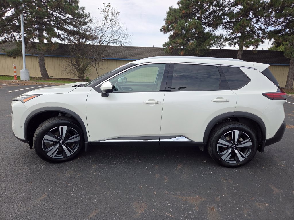 Certified 2023 Nissan Rogue SL w/ SL Premium Package AWD/4WD image 26