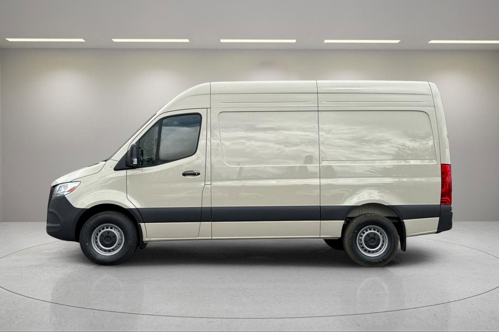 New 2025 Mercedes-Benz Sprinter 2500 image 7