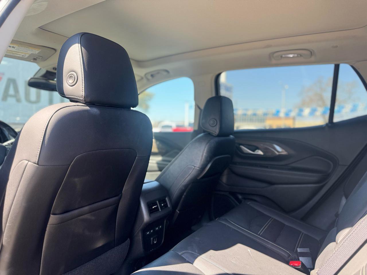 Used 2022 GMC Terrain Denali w/ Denali Premium Package image 51