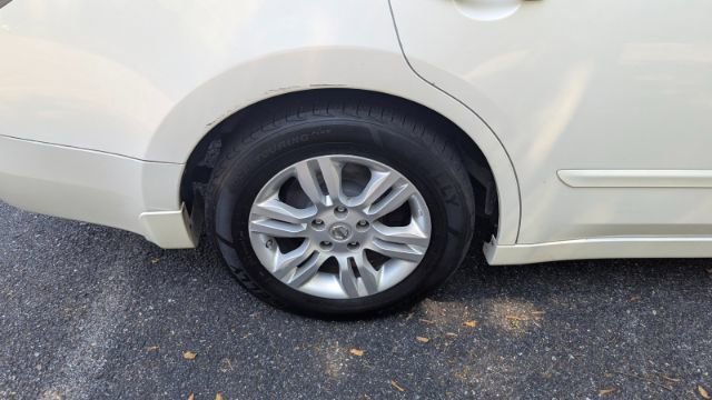 Used 2012 Nissan Altima 2.5 S w/ Convenience Pkg FWD image 12
