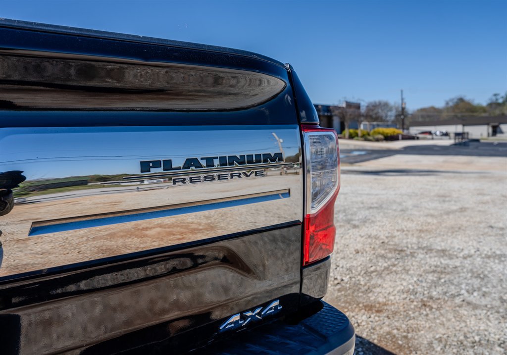 Used 2017 Nissan Titan Platinum Reserve AWD/4WD image 11